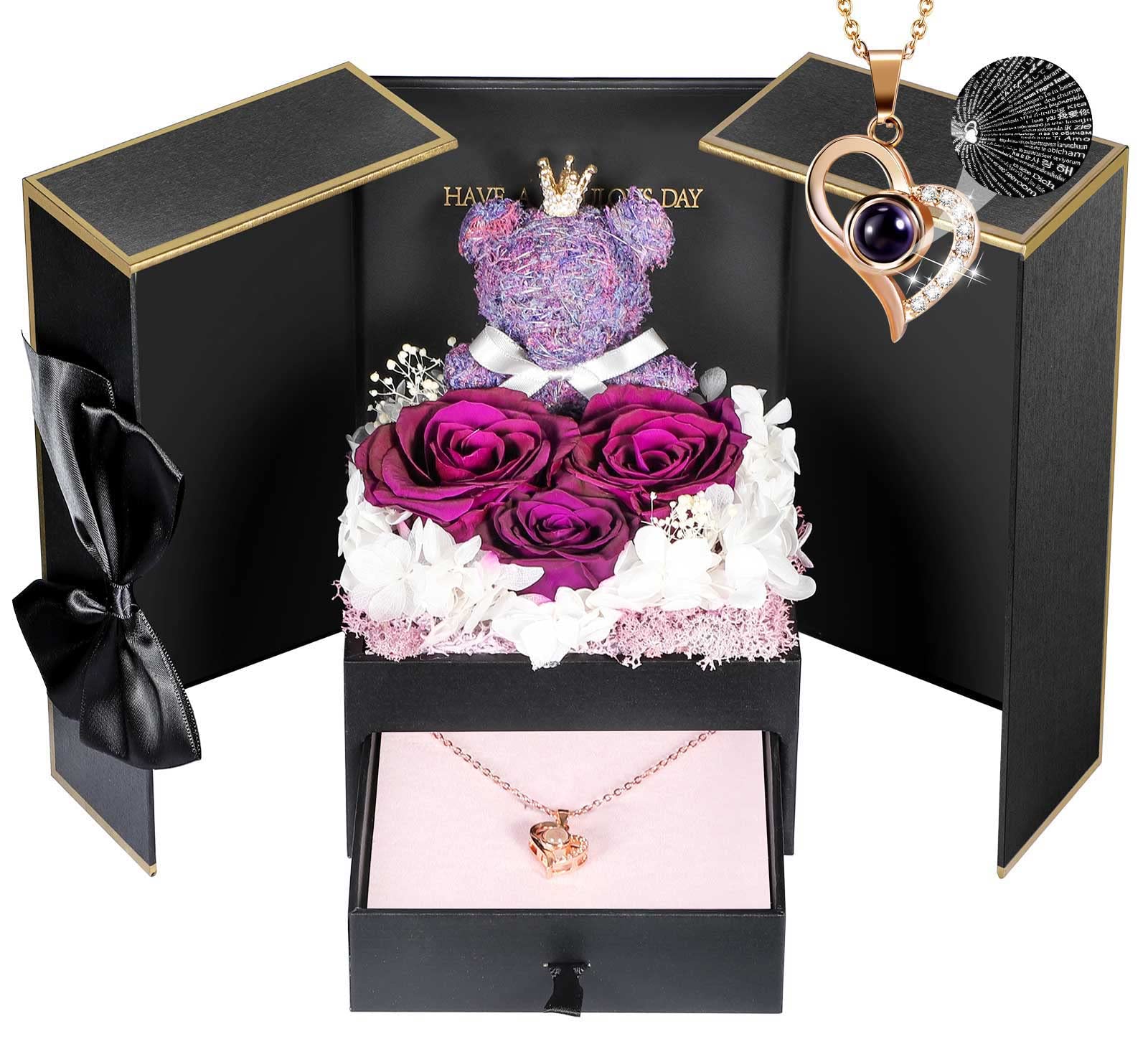 Preserved Rose & Necklace Gift SetPreserved Rose & Necklace Gift Set