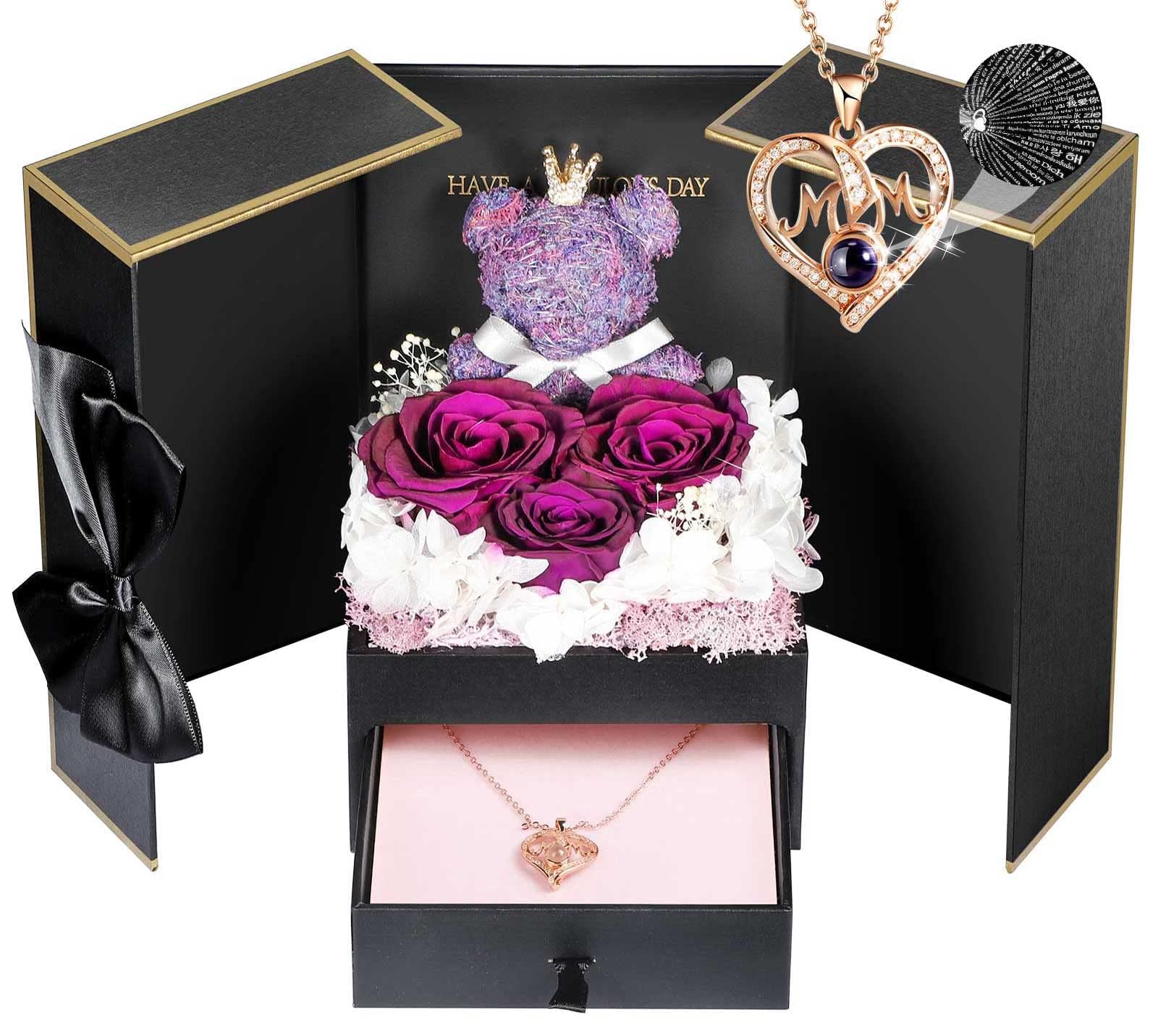 Preserved Rose & Necklace Gift SetPreserved Rose & Necklace Gift Set