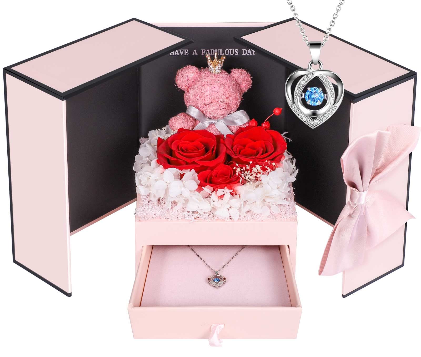 Preserved Rose & Necklace Gift SetPreserved Rose & Necklace Gift Set