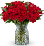 12 Stem Red Rose Bouquet with Glass Vase